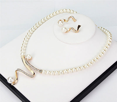 Natural Pearl Necklace + Earrings Set (BUY 1 GET 1 FREE)